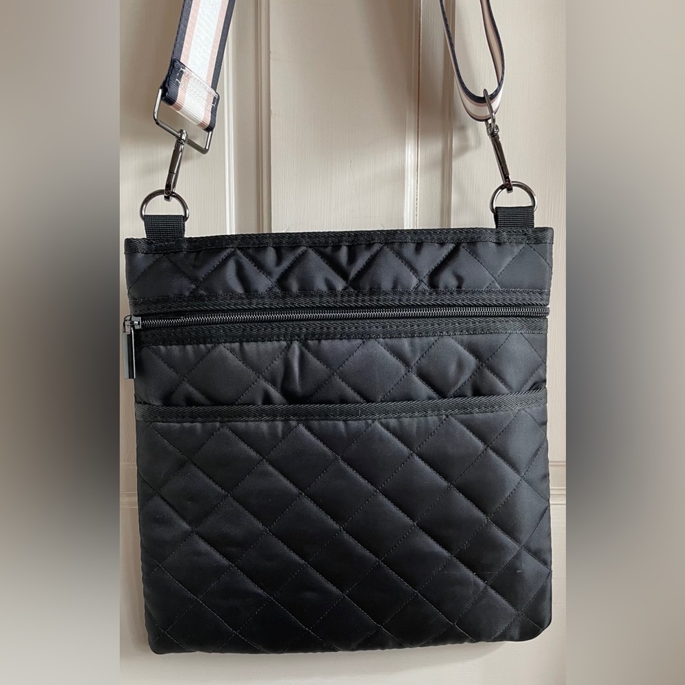 NWT Haute Shore Nikki Puffer Black Quilted Crossbody Bag